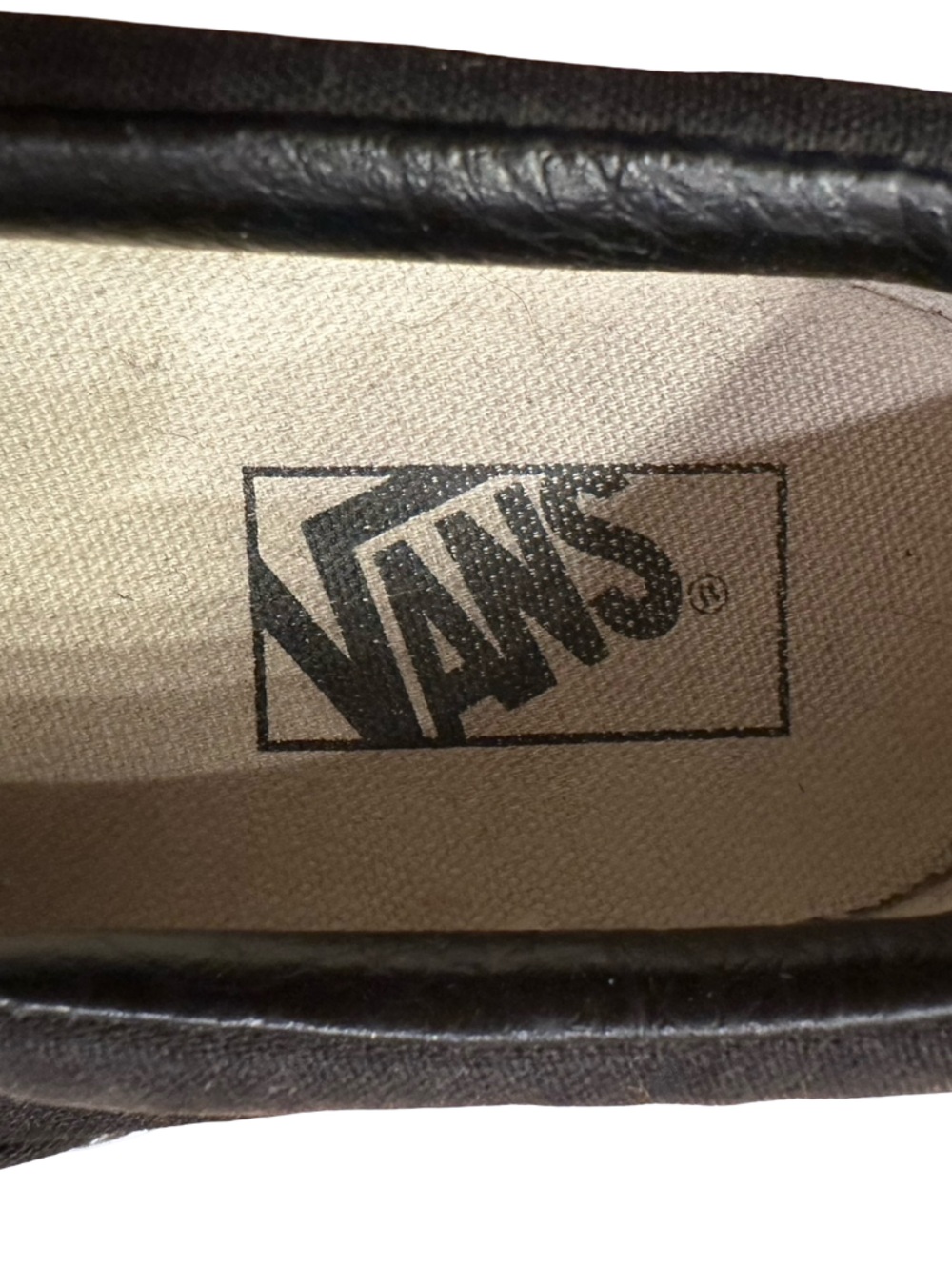 Vans Classic Slip-On Shoe, Size 9 Women’s (7.5 Men’s) - Picture 7 of 8
